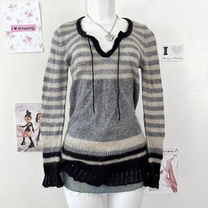 Striped V-Neck Sweater - Gray and Black
